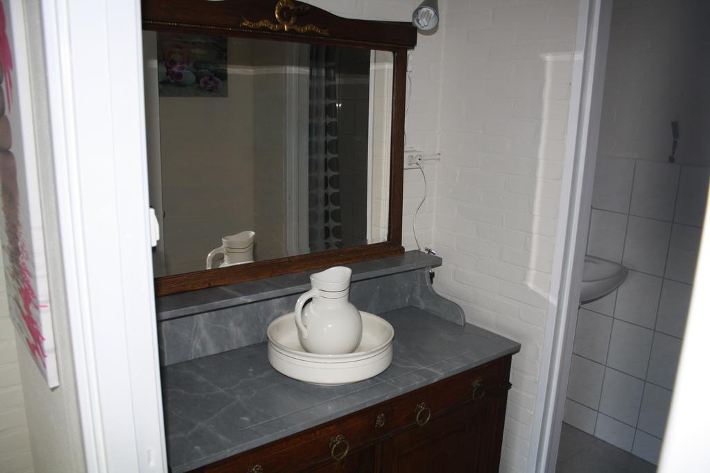 Biedermeier Born Habitación foto